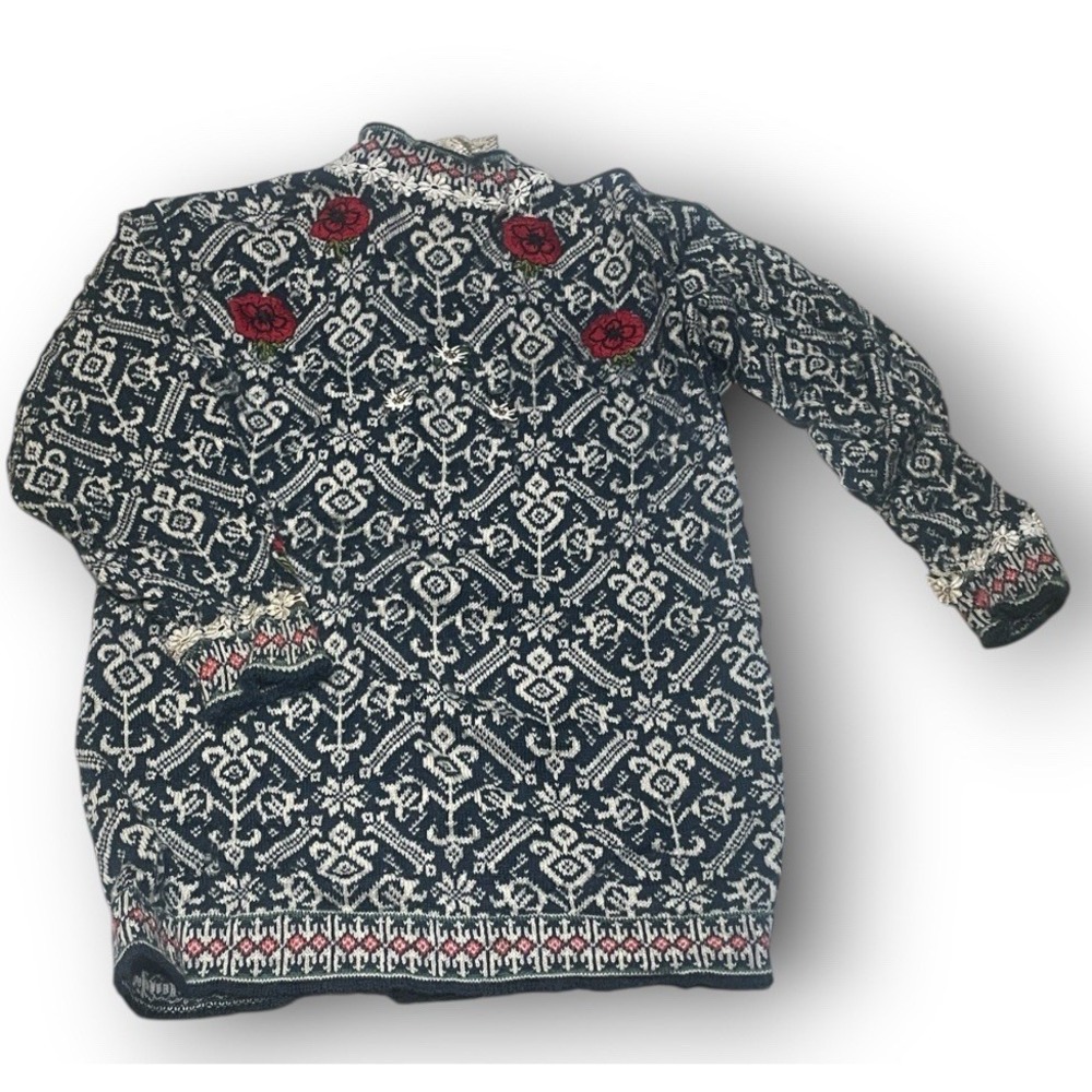 Rare Vintage Dale of Norway Embroidered Wool Cardigan | Cottagecore | Size S - Picture 2 of 11